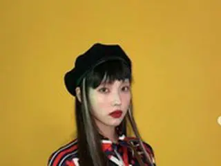 “まもなく新譜発売”IU、破格的な変身でいつもより雰囲気の違うショットを公開「おっ？私の眉毛」