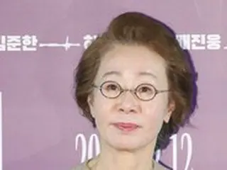 “米アカデミー賞助演女優賞候補”ユン・ヨジョン、カナダから帰国し自主隔離中に吉報「ぼう然とした」