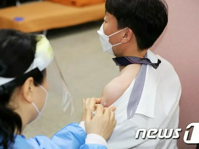 韓国防疫当局「AZワクチン計画通り接種…血栓症の根拠なし」（画像提供:wowkorea）