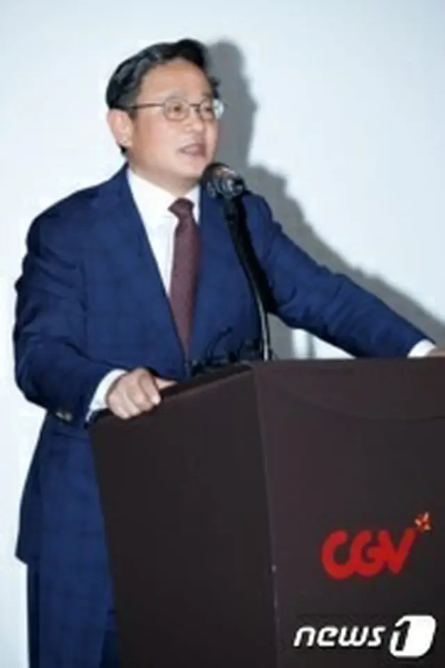 韓国シネコン大手CGVの前代表チェ・ビョンファン、給料の30%を自主返納…新型コロナによる経営悪化のため（画像提供:wowkorea）