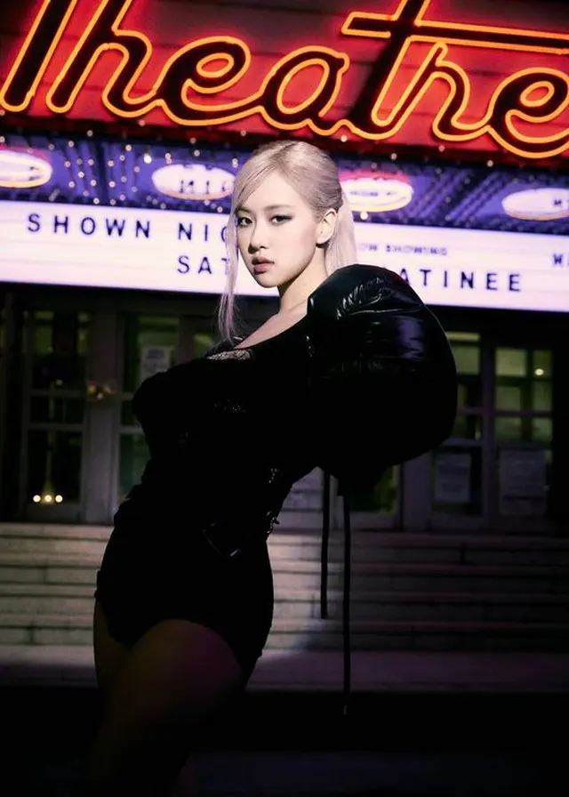 「BLACKPINK」ROSE（ロゼ）のソロ曲が発売初週、グローバルYouTubeソングチャートで1位を獲得した。（画像提供:wowkorea）