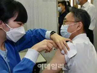 予防接種委員会、アストラゼネカワクチン接種を勧告…脳静脈洞血栓症への注意も呼びかける＝韓国