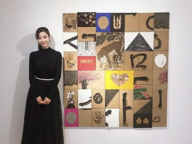 女優キム・ギュリ、画家として展示会を開催（画像提供:wowkorea）