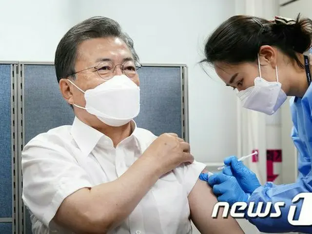文大統領ワクチンすり替え疑惑、ワクチンを接種した看護師に苦情・脅迫＝韓国（画像提供:wowkorea）