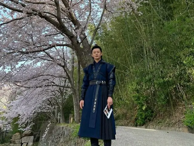 俳優イ・ジフン、ドラマ「月が浮かぶ川」でアクションから恋愛模様まで縦横無尽に魅力を発揮（画像提供:wowkorea）