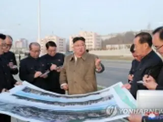 金正恩氏が住宅建設現場を視察　先月２５日に続き