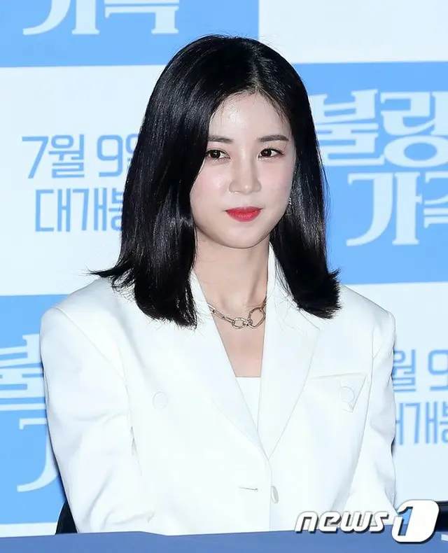パク・チョロン（Apink）、虚偽事実の流布と脅迫容疑で幼なじみを告訴 「精神的苦痛に悩まされた」（画像提供:wowkorea）