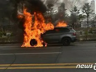 BMW X5走行中に火災、人命被害はなし＝韓国