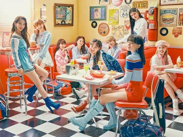 「NiziU」、新曲がオリコンデイリーシングルチャートで5日連続1位に（画像提供:wowkorea）