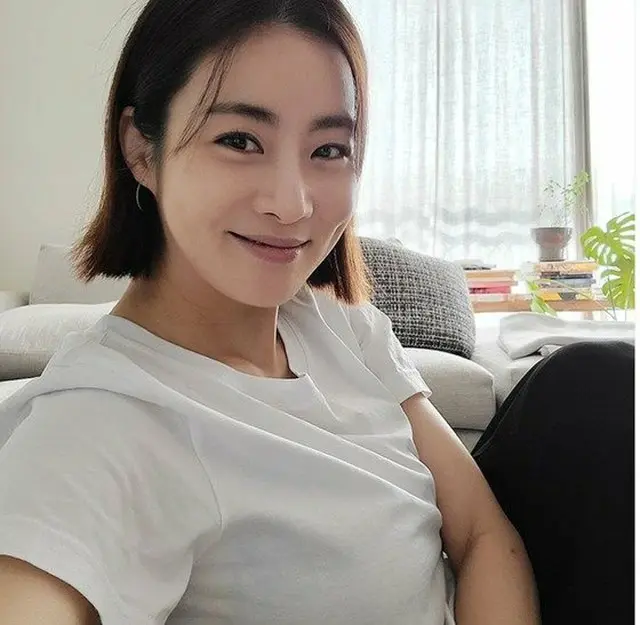 “漢方医と結婚”女優カン・ソラ、きょう（15日）午前に第1子女児出産「母子ともに健康」（画像提供:wowkorea）