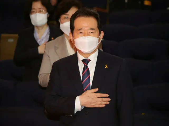 辞任する丁世均国務総理（画像提供:wowkorea）