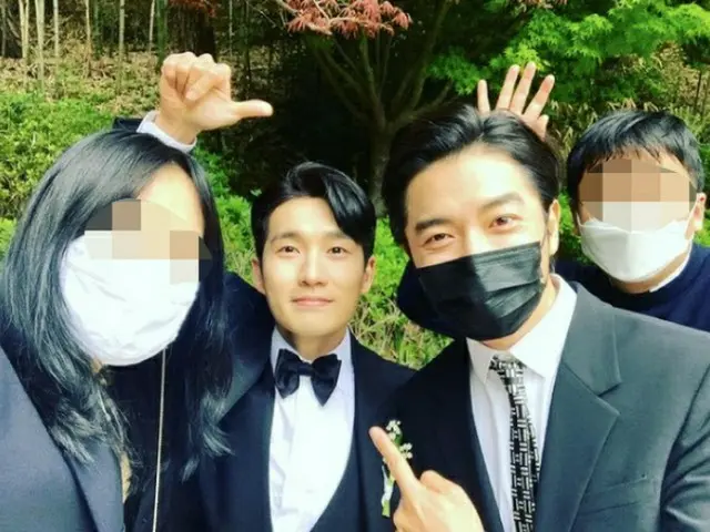 俳優キム・ジェウクがリュ・ドクファンの結婚を祝福した。（画像提供:wowkorea）
