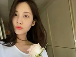 ソヒョン（少女時代）、キム・ジョンヒョンの“態度騒動”謝罪後落ち着いたような笑顔を見せる