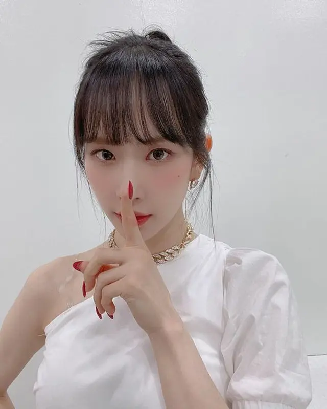「宇宙少女」ソラが純白の女神に変身した。 （画像提供:OSEN）