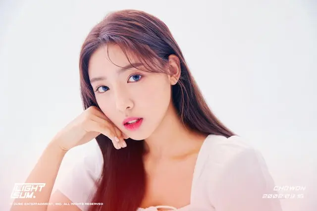 【公式】CUBEエンタ、新しいガールズグループ「LIGHTSUM」、2つ目のプロフィールを公開…‘PRODUCE 48’のハン・チョウォンがメンバー確定（画像提供:wowkorea）
