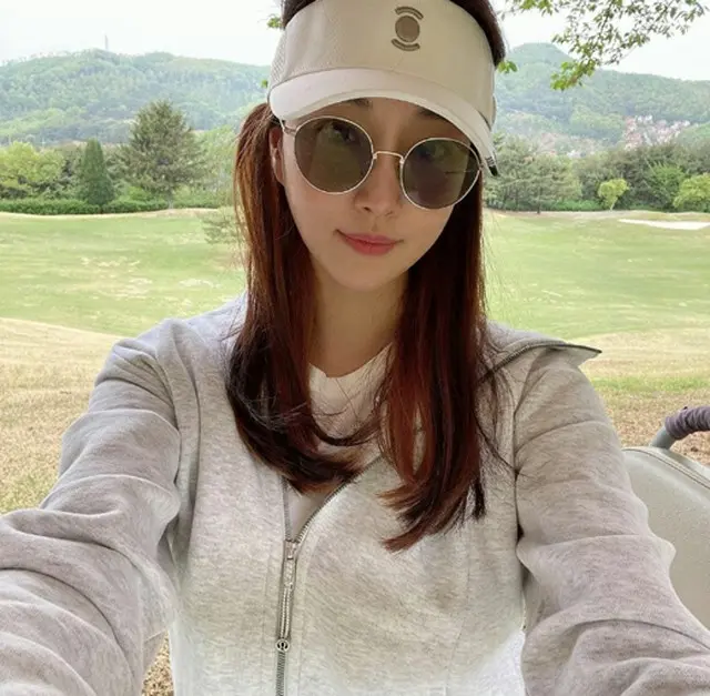 女優キム・サラン、日常がグラビア…‘今日はゴルフの女神’（画像提供:wowkorea）