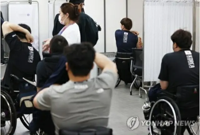 今夏の東京パラリンピックに参加する韓国選手団がワクチン接種を受けている（資料写真）＝（聯合ニュース）