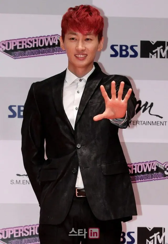 「SUPER JUNIOR」ウニョク、コロナ陰性判定を受けるも自宅隔離中（画像提供:wowkorea）