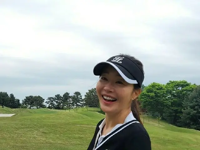 女優オム・ジウォンが、明るい近況を伝えた。（画像提供:Mydaily）