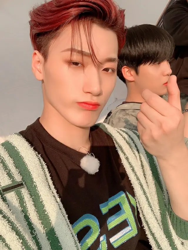 「ATEEZ」サン、素敵なヘアスタイル…顎のラインも芸術（画像提供:wowkorea）