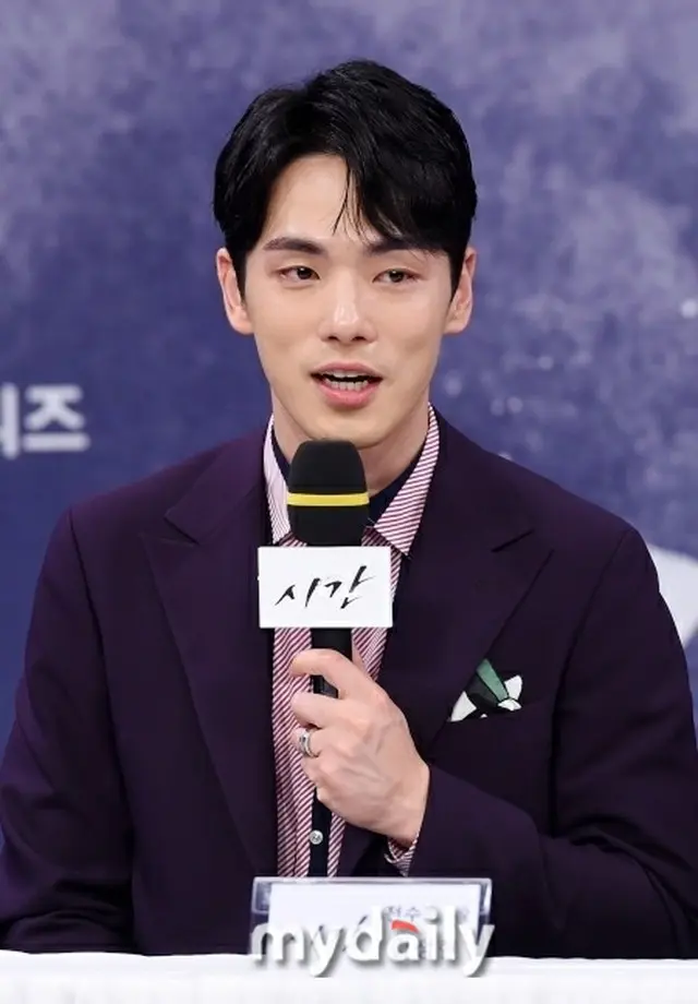 俳優キム・ジョンヒョン、ドラマ「時間」のチャン・ジュンホPDらスタッフに謝罪（画像提供:wowkorea）