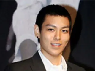 BIG BANGチェ・スンヒョン「歌手兼俳優に対する視線がプレッシャー」