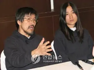 ＜人質解放＞代表者が会見、「国民に申し訳ない」