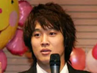 チャ・テヒョン「久々の歌手復帰?!　」大学歌謡祭でライブ熱唱