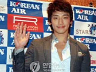 Rain(ピ)　セイテックと4年間の専属契約