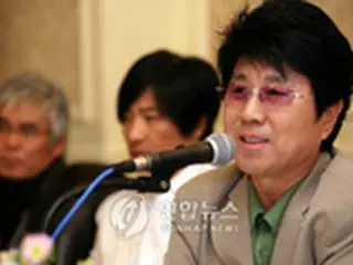 チョ・ヨンピルが来年大型公演　デビュー40周年