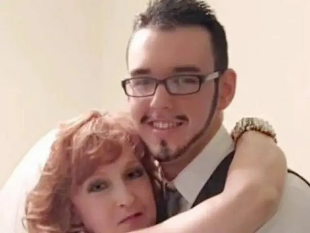 71歳女性と結婚した当時18歳の米男性、「6年経った今でも日々、愛が深まる」＝韓国メディア（画像提供:wowkorea）