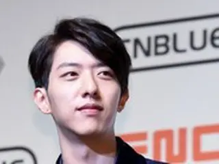 イ・ジョンシン（CNBLUE）、父親が持病により死去…FNC「家族と共に葬儀場を見守っている」