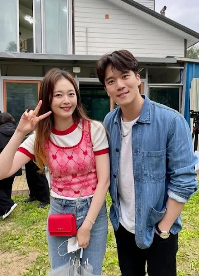 女優チョン・ソミン＆俳優ハ・ソクジン、素敵なツーショット...「可愛い」（画像提供:wowkorea）