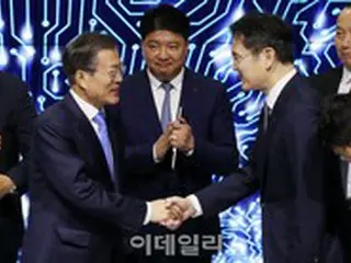 文大統領、韓国「4大グループ」総帥と初会合へ