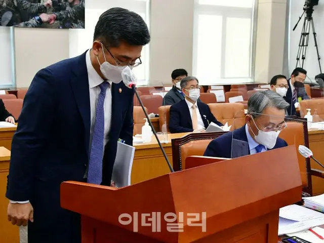 韓国空軍女性副士官がセクハラ訴え自殺、国防相が遺族と面会「私も娘の父親、娘を思いながら捜査に全力あげる」（画像提供:wowkorea）