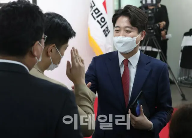 韓国最大野党「国民の力」の新代表”36歳”のイ・ジュンソク氏とは？「ハーバード卒のベンチャー起業家、国政経験なし」（画像提供:wowkorea）
