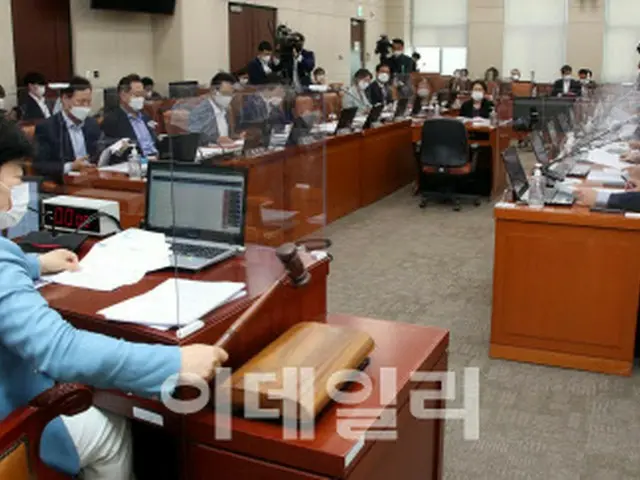 「振替休日拡大法」に韓国政府が難色…17日に行政安全委員会で再議論（画像提供:wowkorea）