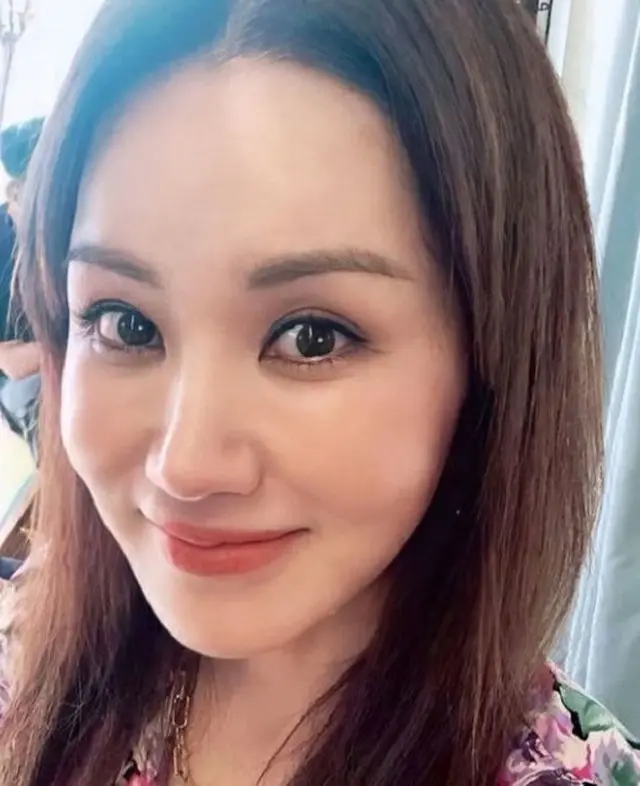 歌手兼女優オム・ジョンファが変わらない美貌を誇った。（画像提供:Mydaily）