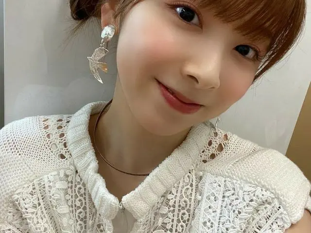 「NiziU」のMIIHI、“羊ヘア”に初挑戦…ふんわりスマイル＆キュートなウインクに「天使」の声（画像提供:「NiziU」公式インスタグラム）