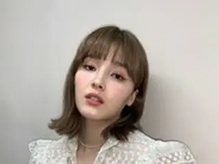 「MOMOLAND」ナンシー、4週間ぶりのSNS更新…童話の中のお姫様ルック