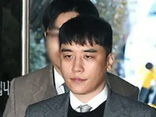 V.I（元BIGBANG）、性売買斡旋容疑を否認＝「よくやってくれる子たち」は「打ち間違い」と主張