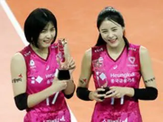 【公式】”校内暴力問題で物議”韓国女子バレー双子の選手登録について、興国生命ピンクスパイダーズ「来シーズンの登録はしない」