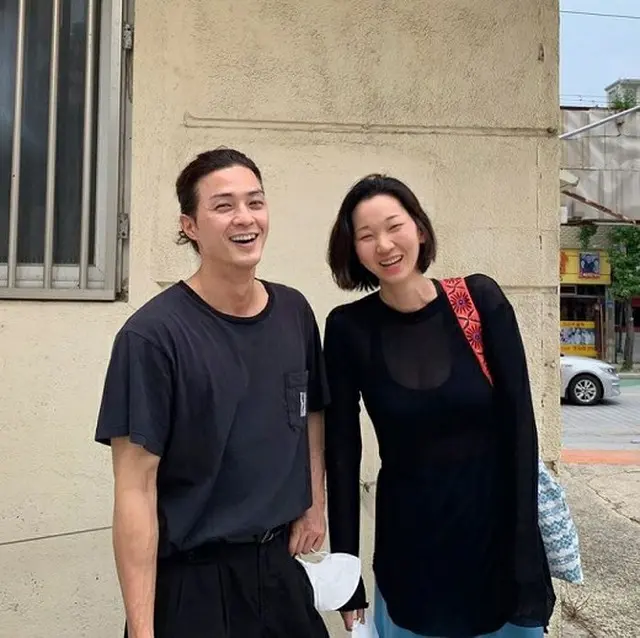 モデル兼女優チャン・ユンジュと俳優キム・ジフンが兄妹ケミを誇った。（画像提供:Mydaily）