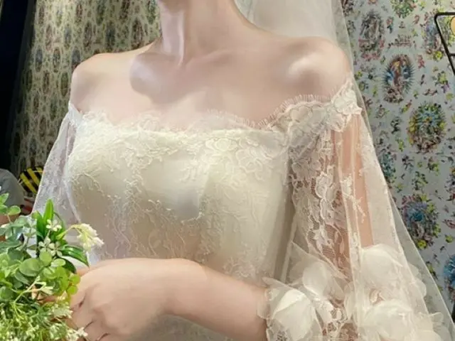 “9月結婚発表”キム・ユンジ（NSユンジ）、ウェディングドレス姿を披露「すでに緊張しています」（画像提供:wowkorea）