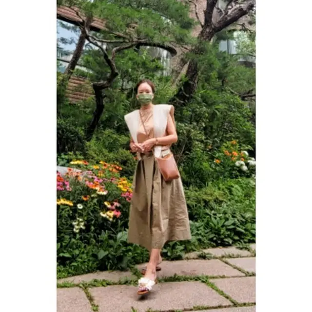 ペク・ジョンウォンの妻ソ・ユジン、自ら作ったレザーバッグを公開…「可愛くて気に入った」（画像提供:wowkorea）