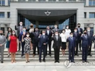 韓国国防相　米議会の韓国研究グループ代表団と面会＝同盟支持に謝意