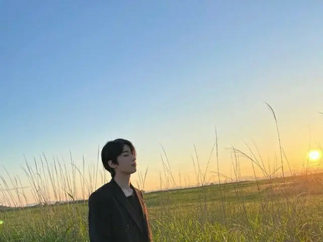 「VICTON」ハン・スンウ、オールブラックのスーツ姿に…“天上界のスタイル”（画像提供:wowkorea）