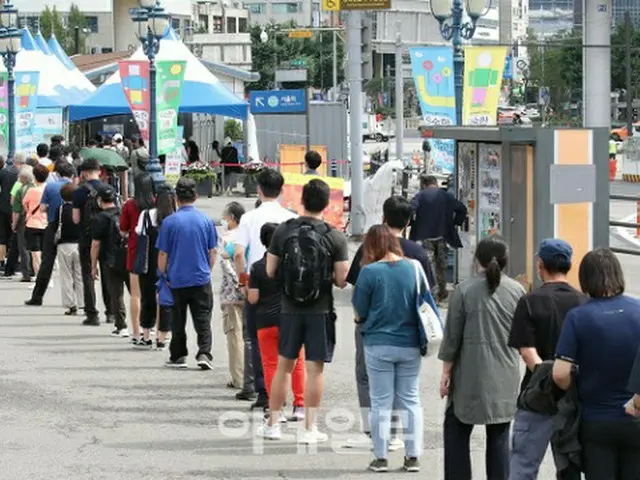 韓国の 新型コロナによる一日の新規感染者は、1378人を記録した（画像提供:wowkorea）