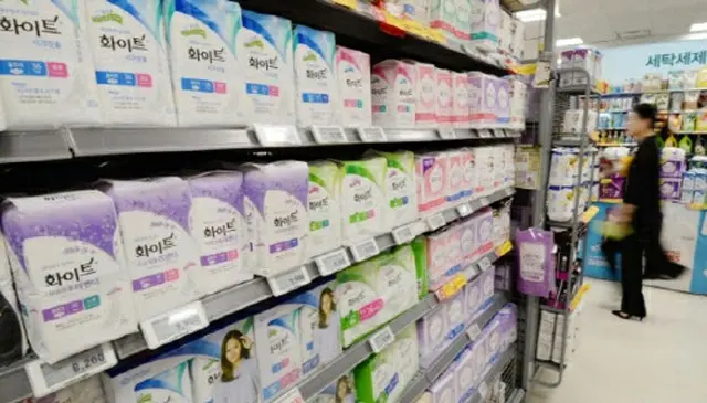 「生理用ショーツ型ナプキンのみ」着用しヨガポーズ広告…「性の商品化」として物議に＝韓国（画像と記事本文は関係ありません）（画像提供:wowkorea）