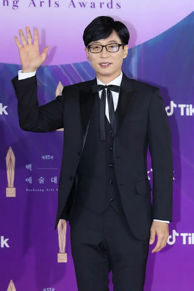 【公式】お笑い芸人のユ・ジェソク、Antennaと専属契約締結（画像提供:wowkorea）